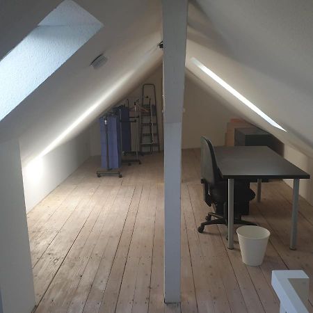 דיסבורג 45 M² Maisonette-Wohnung In Uni-/Hauptbahnhofnaehe מראה חיצוני תמונה