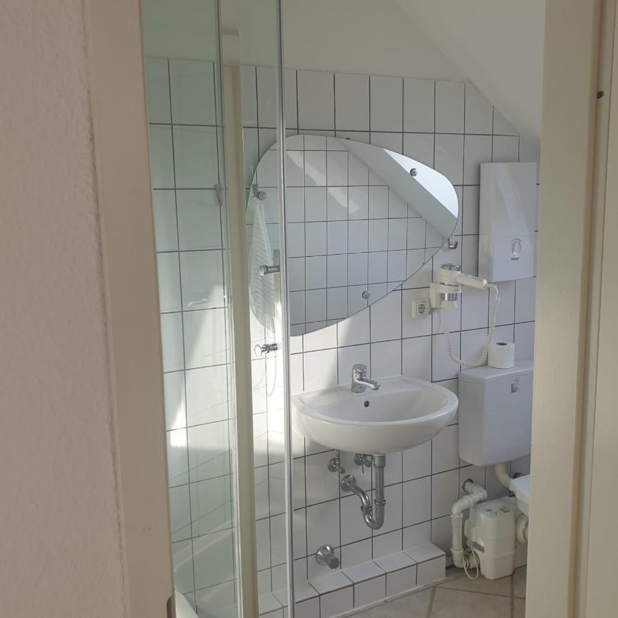 דיסבורג 45 M² Maisonette-Wohnung In Uni-/Hauptbahnhofnaehe מראה חיצוני תמונה
